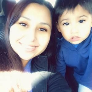 Meet your Posher, Crystal